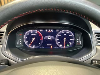 SEAT Arona – Bild 13