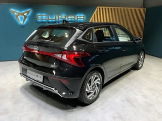 HYUNDAI i20 – Bild 8