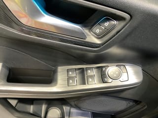 FORD Kuga – Bild 26