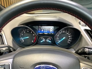 FORD Kuga – Bild 17