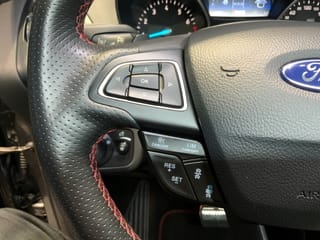 FORD Kuga – Bild 18