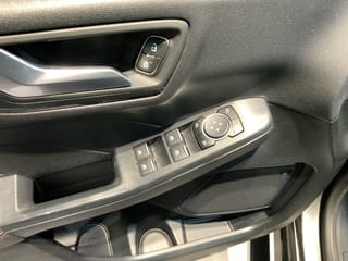 FORD Kuga – Bild 23